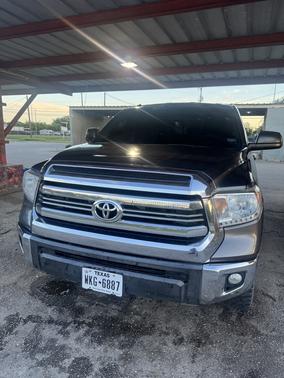 2016 Toyota Tundra SR