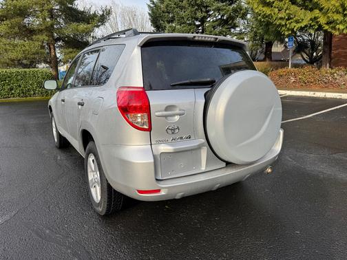 2007 Toyota RAV4 Base