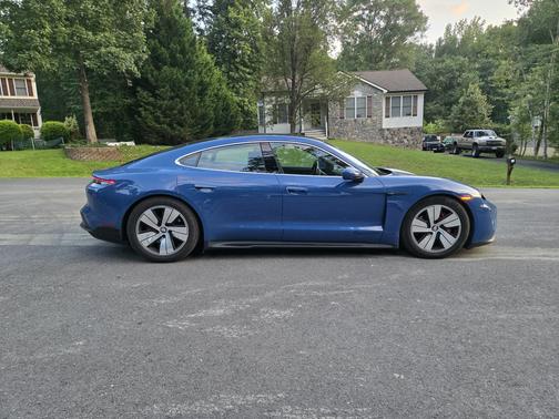 2021 Porsche Taycan 4S