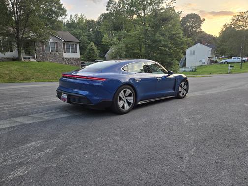 2021 Porsche Taycan 4S