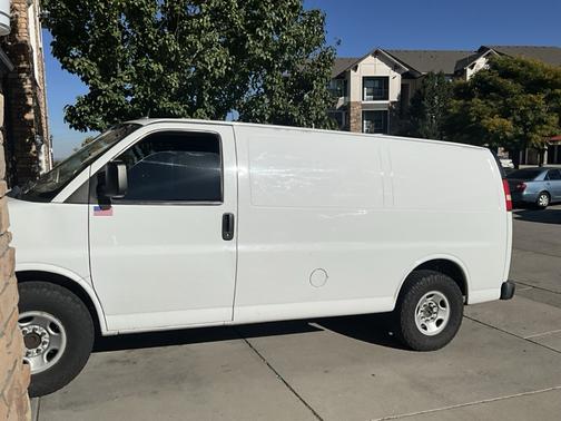 2014 Chevrolet Express 2500 Work Van