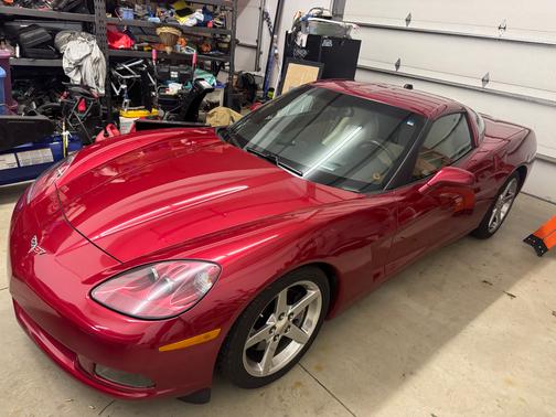 2005 Chevrolet Corvette Base