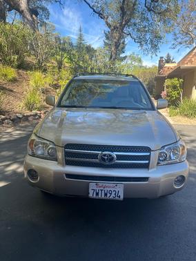2006 Toyota Highlander Hybrid Base