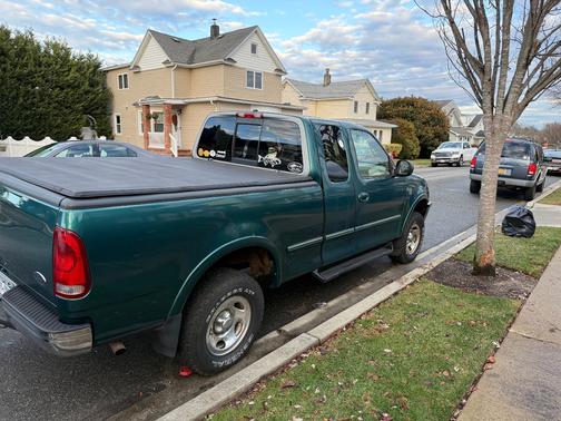 1998 Ford F-150 XLT SuperCab