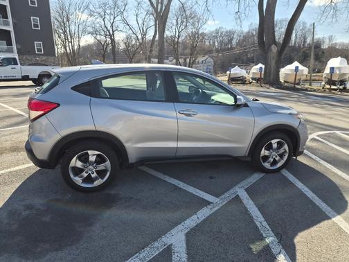 Gray 2021 Honda HR-V LX