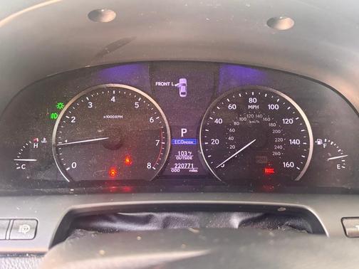 Silver 2013 Lexus LS 460 Base