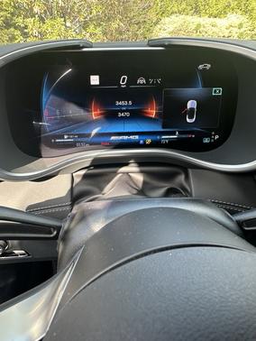 2022 Mercedes-Benz AMG SL 63 Base