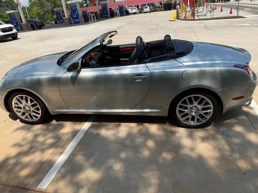 2004 Lexus SC 430 Base
