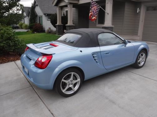 2003 Toyota MR2 Spyder