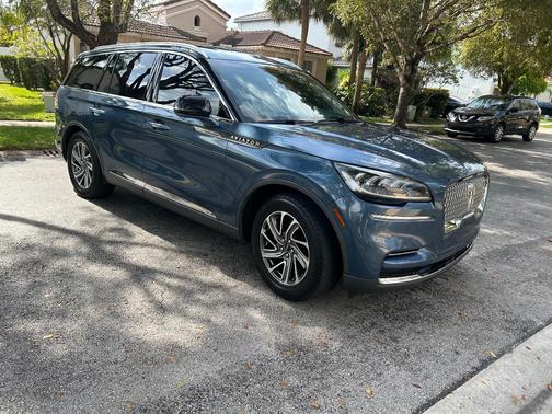 Blue 2020 Lincoln Aviator Standard RWD
