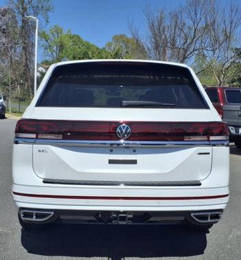 2024 Volkswagen Atlas 2.0T SEL Premium R-Line 4MOTION