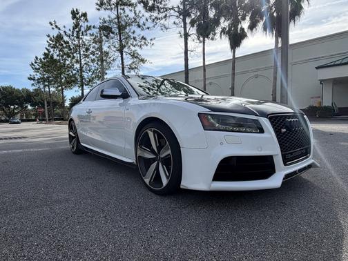 White 2010 Audi S5 4.2 Premium Plus