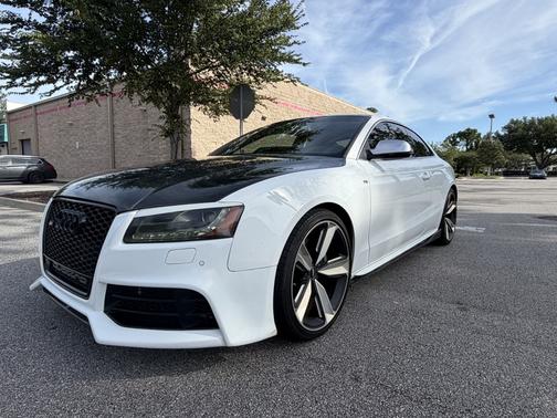 White 2010 Audi S5 4.2 Premium Plus