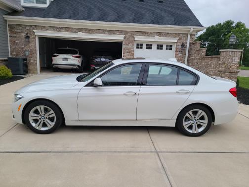 2016 BMW 328 i xDrive