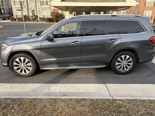 2017 Mercedes-Benz GLS 450 4MATIC