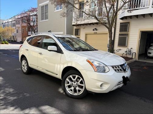 2013 Nissan Rogue SV w/SL Pkg