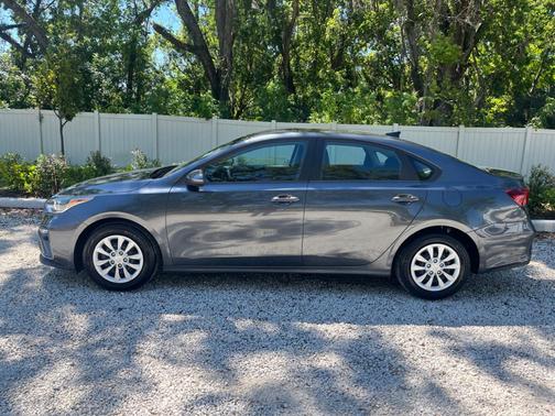 2021 Kia Forte FE