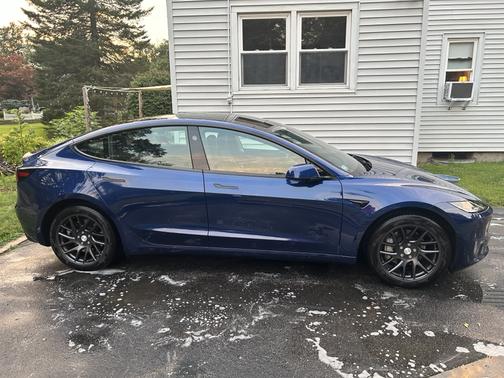 2025 Tesla Model 3 Long Range AWD