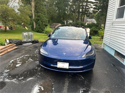 2025 Tesla Model 3 Long Range AWD