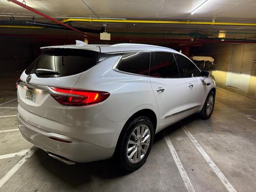 White 2021 Buick Enclave Essence