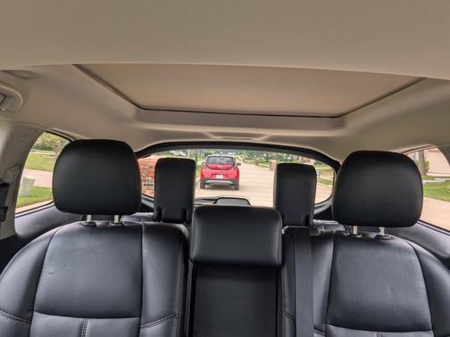 2014 Nissan Pathfinder SL