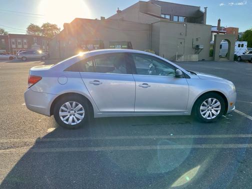 2011 Chevrolet Cruze LS