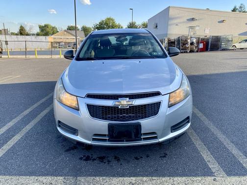 2011 Chevrolet Cruze LS