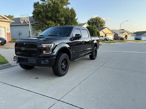 Black 2017 Ford F-150 Lariat