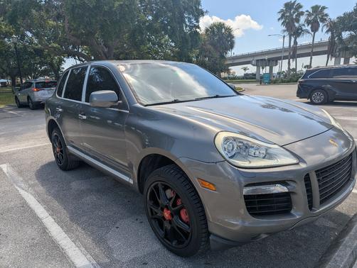 Gray 2008 Porsche Cayenne Cayenne Turbo