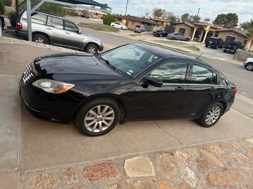 2013 Chrysler 200 Touring