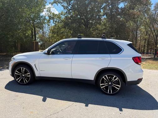 White 2015 BMW X5 xDrive35i