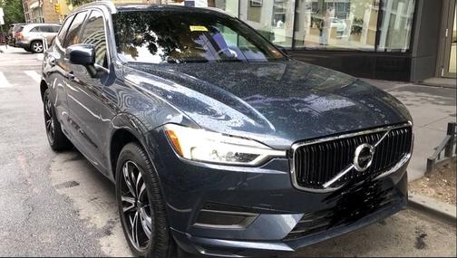 2020 Volvo XC60 T5 Momentum