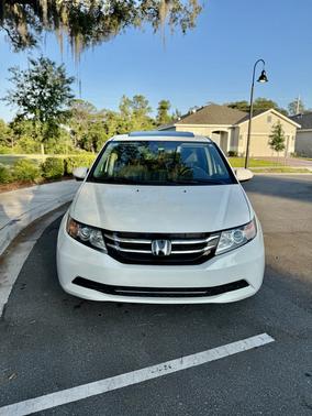 White 2016 Honda Odyssey EX-L