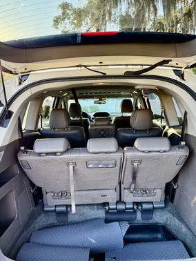 White 2016 Honda Odyssey EX-L