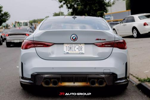 2023 BMW M4 CSL