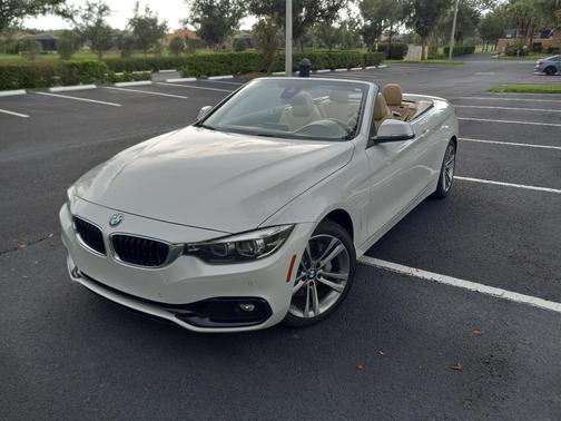 White 2019 BMW 440 i