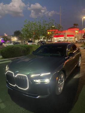 Black 2024 BMW i7 xDrive60