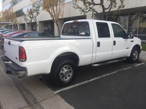 2006 Ford F-250 XLT Crew Cab Super Duty