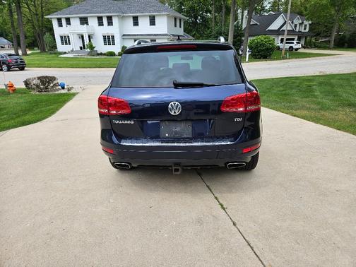 Blue 2012 Volkswagen Touareg TDI Lux