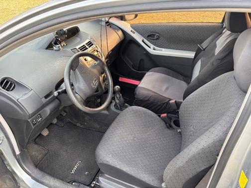 2009 Toyota Yaris Base