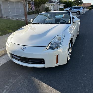 White 2007 Nissan 350Z Touring