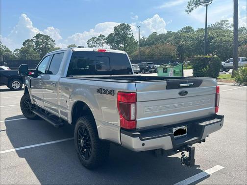 Silver 2022 Ford F-250 Lariat