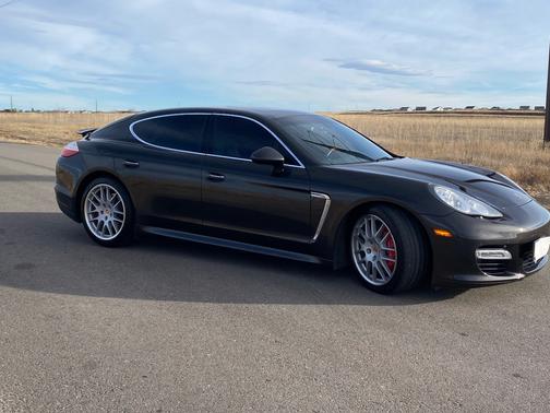 2010 Porsche Panamera Panamera Turbo