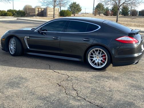 2010 Porsche Panamera Panamera Turbo