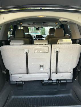 Gray 2018 Honda Odyssey EX-L