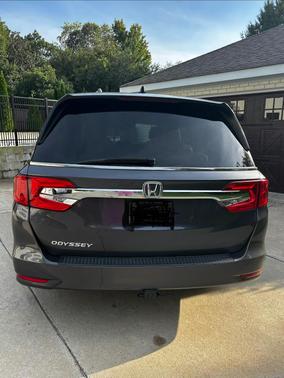 Gray 2018 Honda Odyssey EX-L