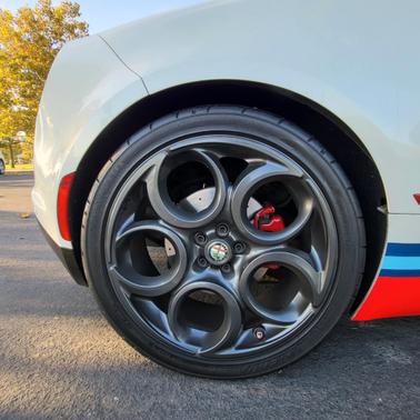2015 Alfa Romeo 4C Launch Edition