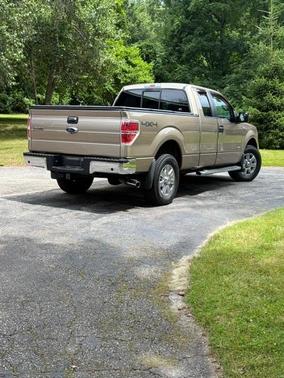 Gold 2013 Ford F-150 XLT