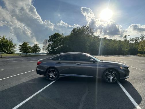 Gray 2022 Honda Accord Hybrid Touring