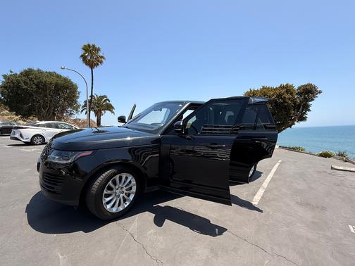 Black 2019 Land Rover Range Rover 3.0L V6 Supercharged HSE